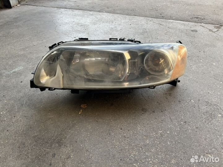Фары volvo xc70