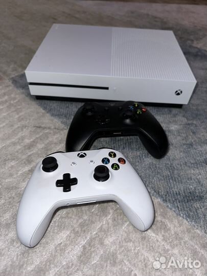 Xbox One s