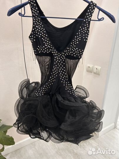 Платье для бальных танцев