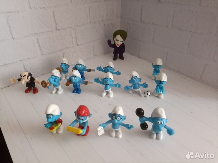 Игрушки из киндера разные