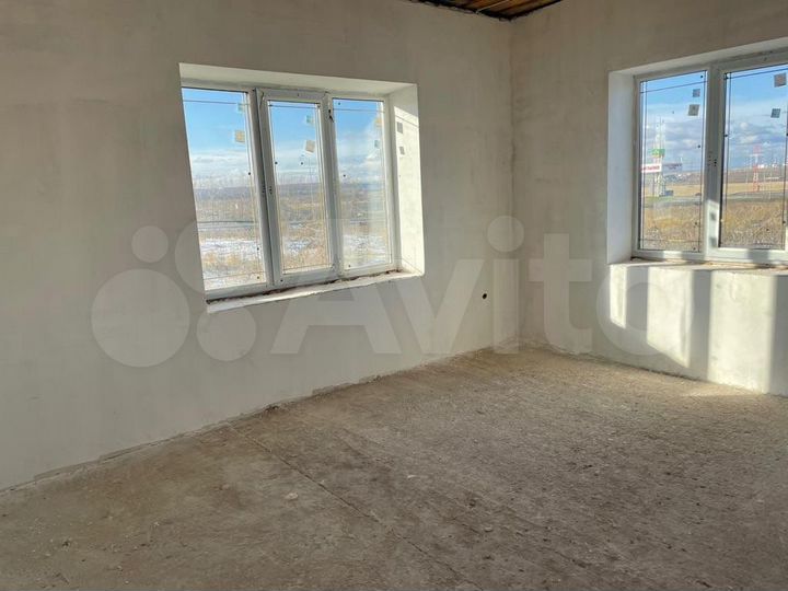 Дом 233 м² на участке 7,5 сот.