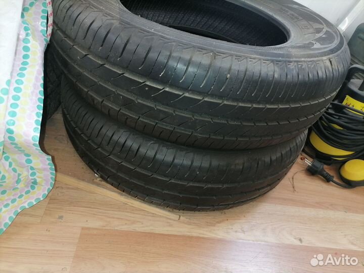 Toyo NanoEnergy 2 175/70 R14