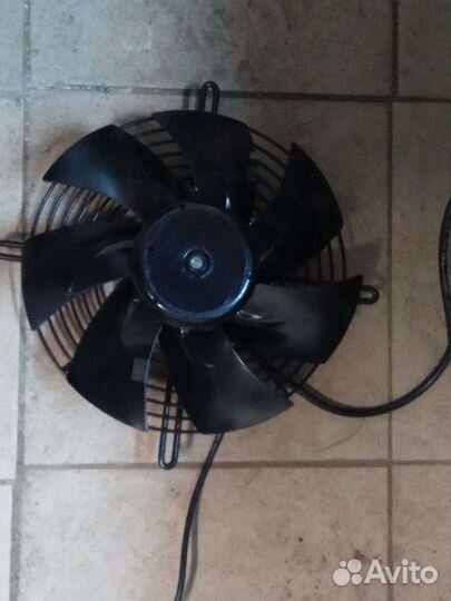 Вентилятор Ebmpapst S3G250-BC54-11