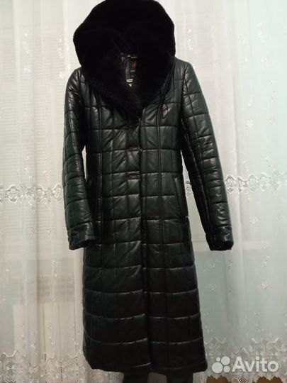 Куртка зимняя женская 44 46 размер бу