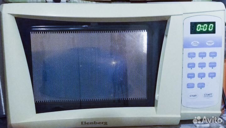 Микроволновая печь в отличном состоянии