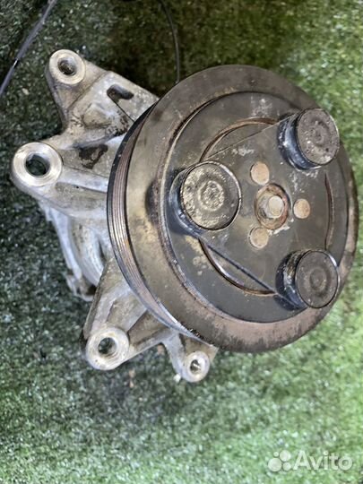 Компрессор кондиционера VQ35DE Nissan Murano Z50 9