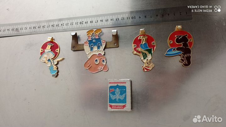 Крючки мебельные СССР