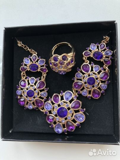 Набор украшений из колье, серёжек, кольца for Avon