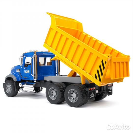 Bruder, Самосвал mack, 02-815