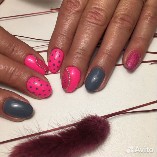 Мастер маникюра и педикюра