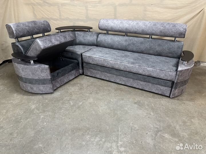 Угловой диван