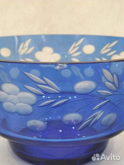 Салатник. Кобальтовый хрусталь. Винтаж