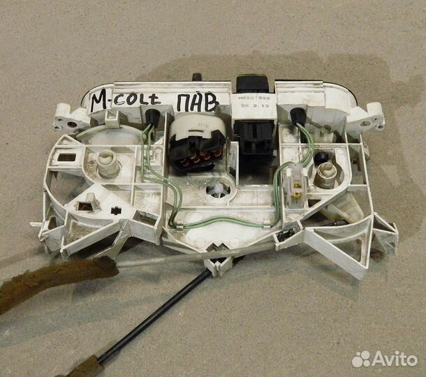 Блок управления печкой Mitsubishi Colt 5