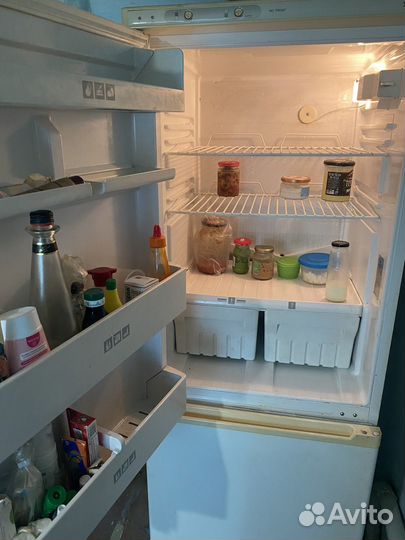 Холодильник stinol