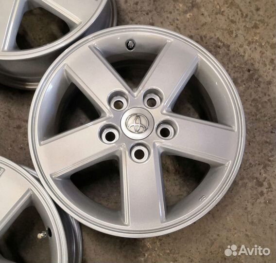 Как новые оригиналы Toyota R15 5*114.3 Б/П по РФ