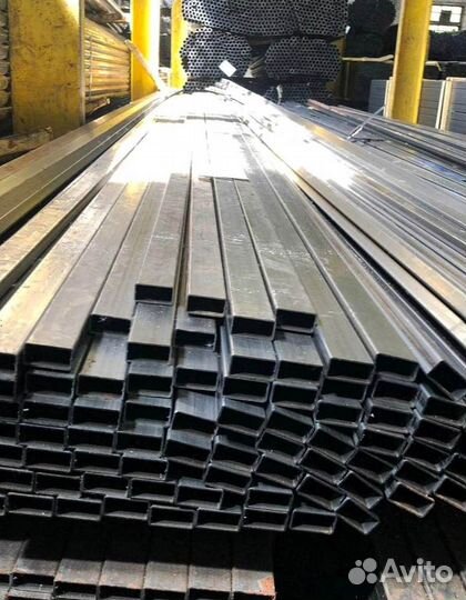 Труба прямоугольная 40х20х2,5 мм
