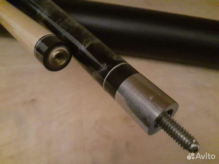 Бильярдный кий для пула