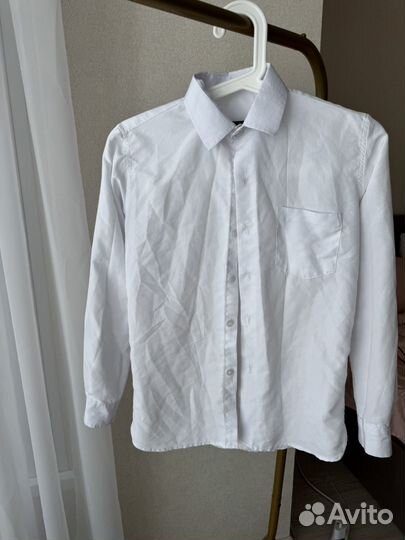 Продам рубашку детскую 140-146-152