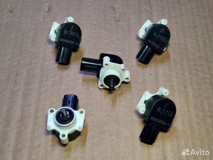 Датчик положения кузова Miтsuвisнi Outlander XL