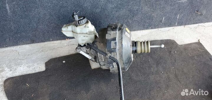 Вакуумный усилитель тормозов Skoda Octavia A5