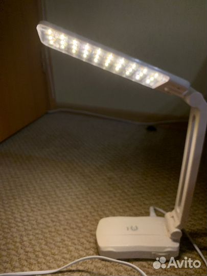 Лампа настольная