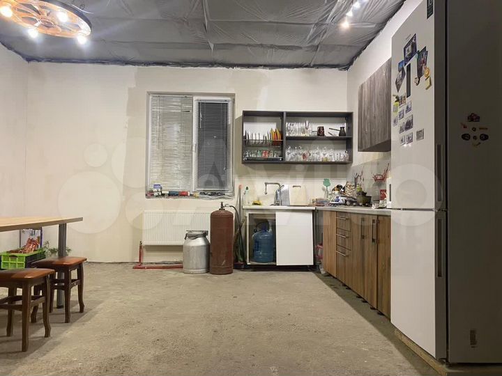 Дом 287,9 м² на участке 7,3 сот.