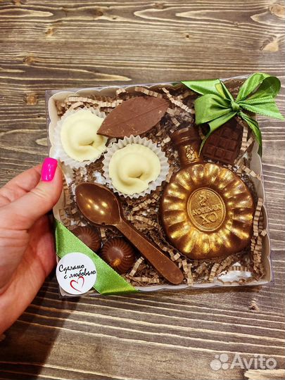 Наборы из шоколада, пельмени шоколадные