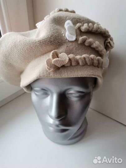 Берет новый демисезонный