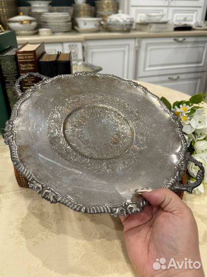 Блюдо с ручками серебрение