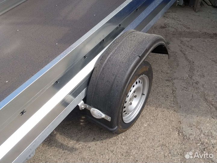Прицеп на легковой автомобиль 2.5*1.3 от пфс