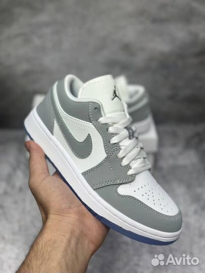 Кроссовки Nike Air Jordan 1