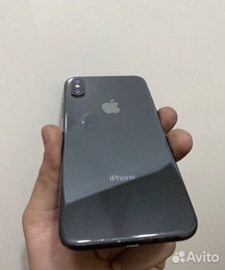 iPhone X, 64 ГБ