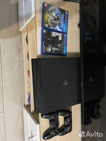 Sony playstation 4 pro 1tb