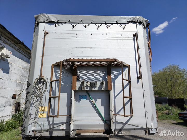 Полуприцеп шторно-бортовой Schmitz Cargobull SCS 24/L - 13.62 E B. В, 2011