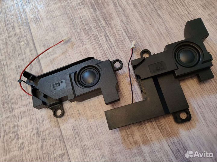 Динамики пара Lenovo z570 новые