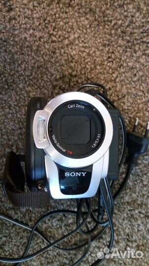 Видеокамера Sony DCR-DVD408E