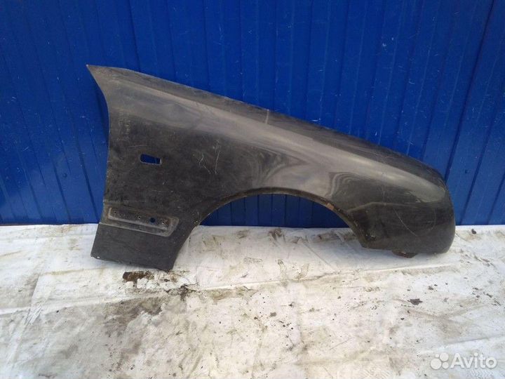 Крыло переднее правое Mercedes-Benz E-class
