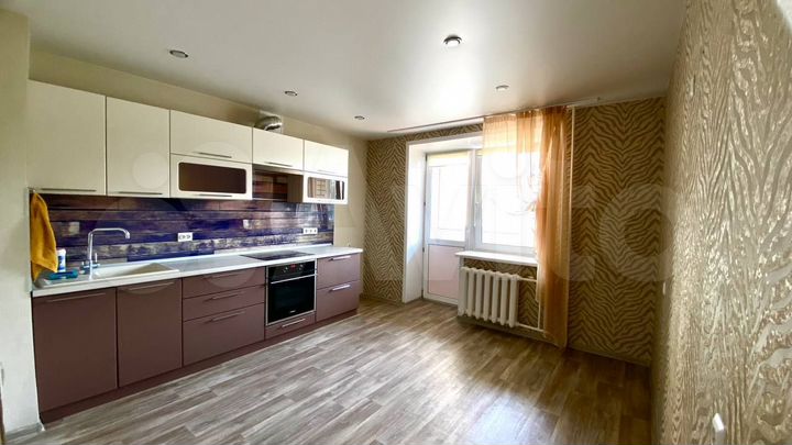 2-к. квартира, 62,4 м², 1/9 эт.