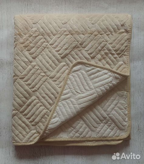 Накидка на сидушку дивана