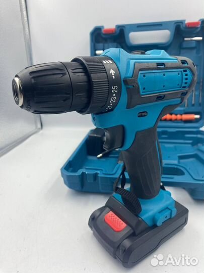 Шуруповерт makita