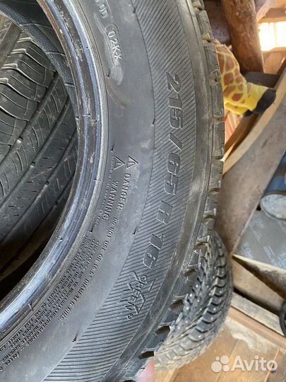 Michelin Latitude Tour 215/65 R16 98