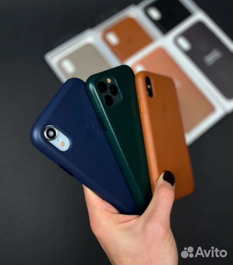 Кожаный чехол на iPhone