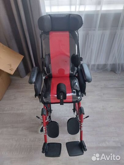 Продам инвалидную коляску