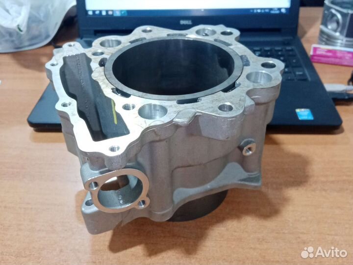 Цилиндр двс Stels Hisun 700