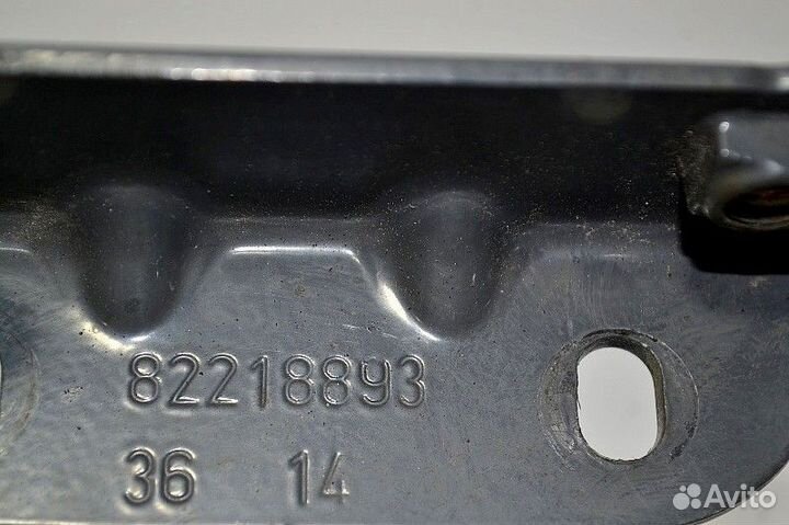 Кронштейн бака омывательной жидкости volvo FH (01