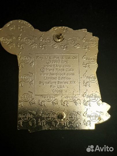 Знаки Hard Rock Cafe. Элвис Пресли и другое