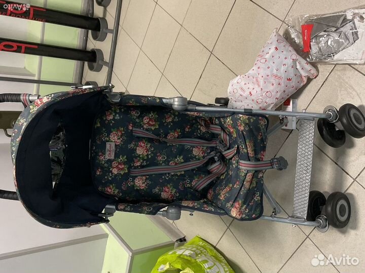 Коляска maclaren triumph трость