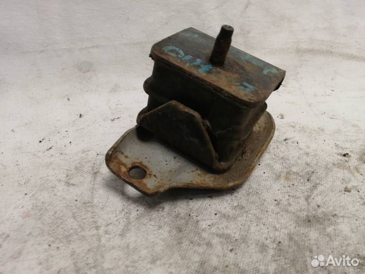 Подушка двигателя 41022FA000