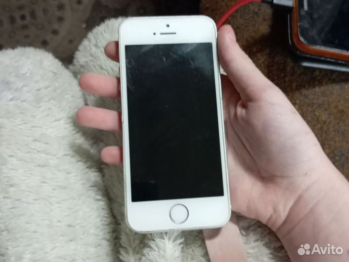 iPhone 5S, 32 ГБ