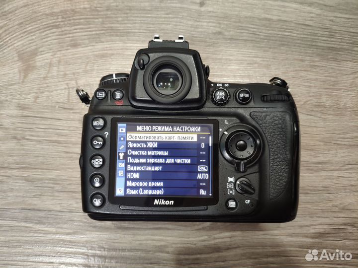 Nikon D700 Body
